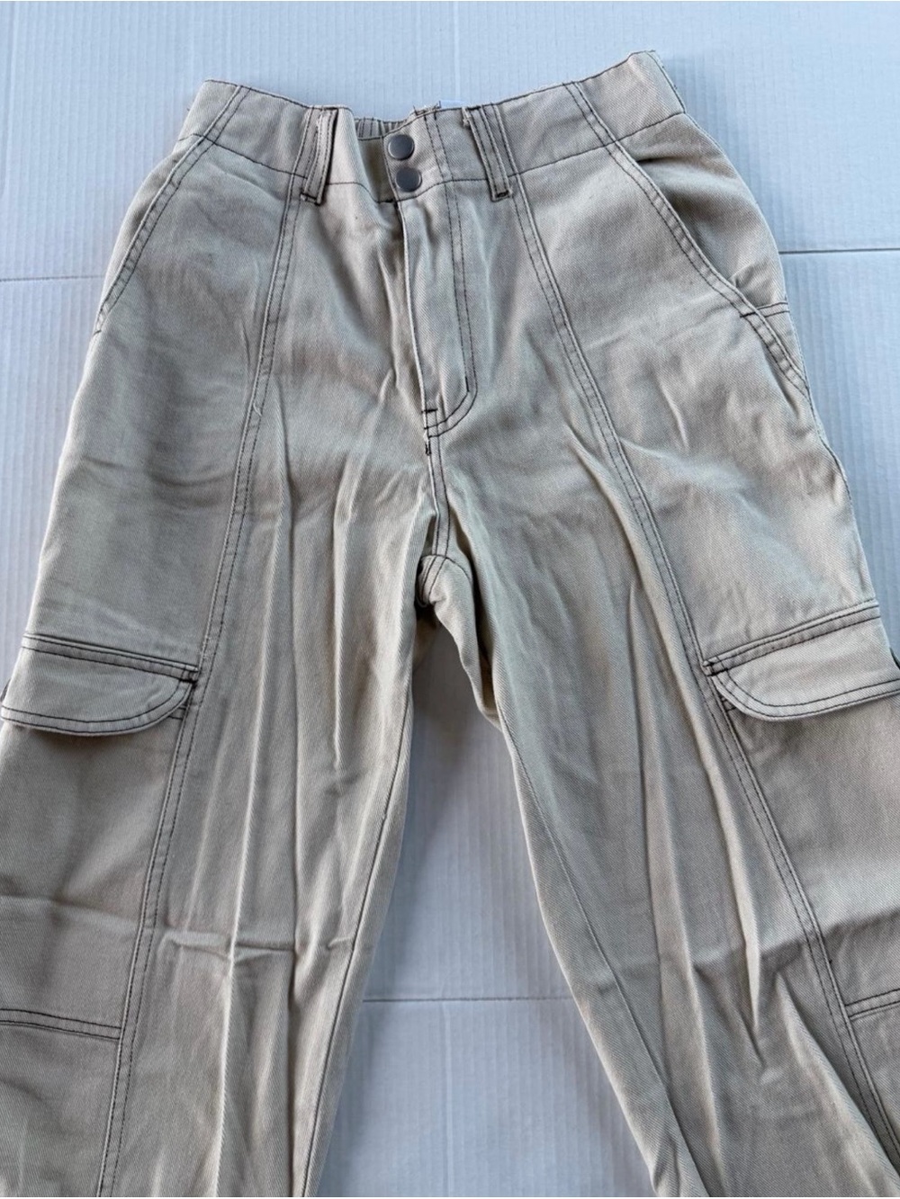 RSQ Women's Light Beige Cargo Jeans with Flap Pockets
